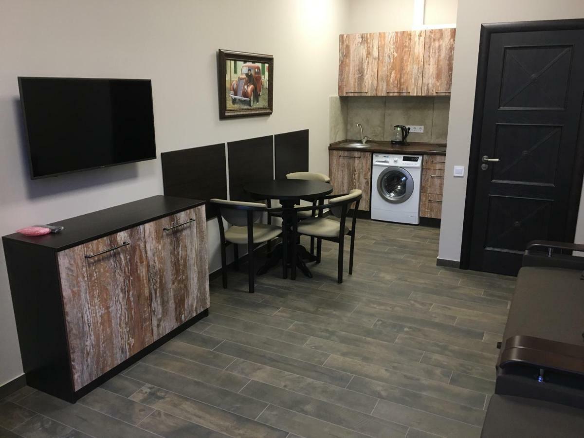 Akkerman-Appartement บิลฮอรอด นีสตรอฟสกาย ภายนอก รูปภาพ
